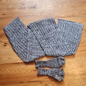 Gray Knit Scarf and Glove Set